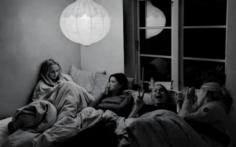 E se As Irmãs Blue, de Coco Mellors, fosse um reconto contemporâneo do romance Mulherzinhas, de Louisa May Alcott?